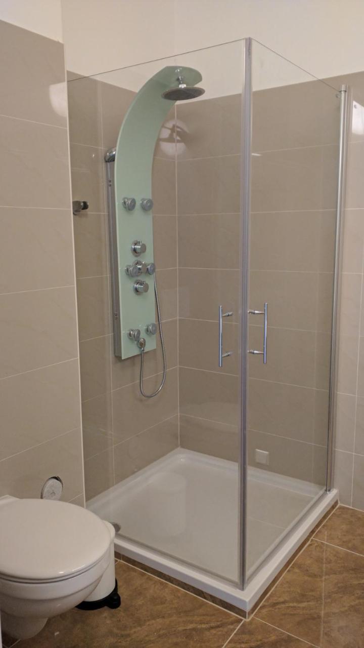 215 Apartment Wien 4-6 Pers 42M2 Klagenfurt am Woerthersee Exterior foto